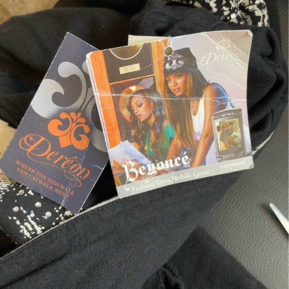 NWT Dereon open Back hoodie zip up dress size large - Picture 8 of 14